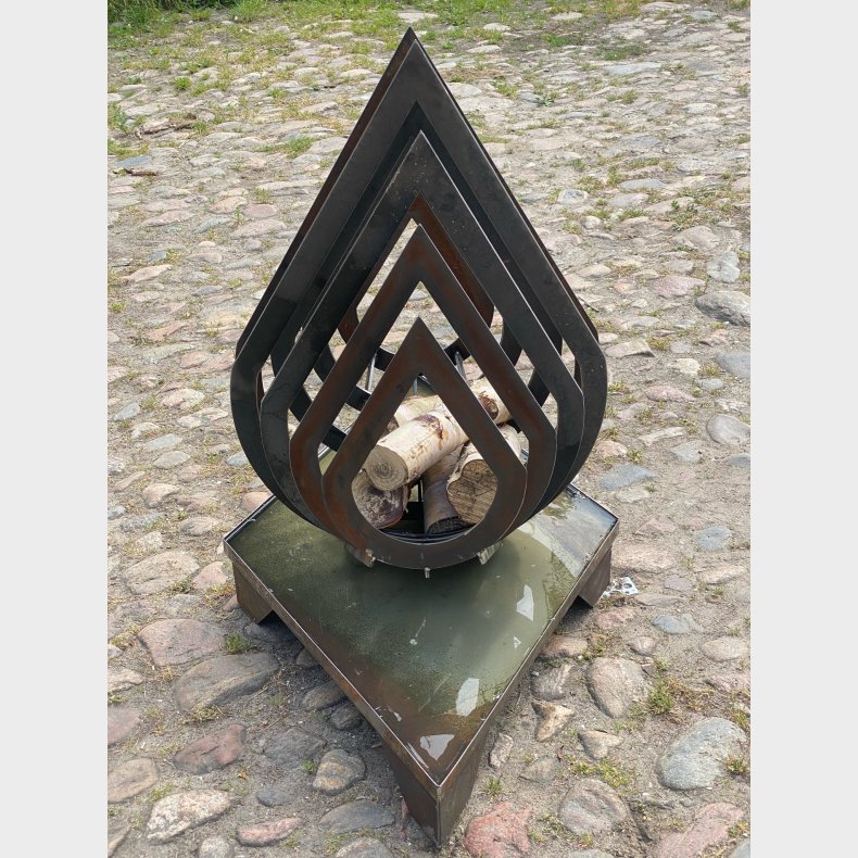 Blsted med spejlbassin