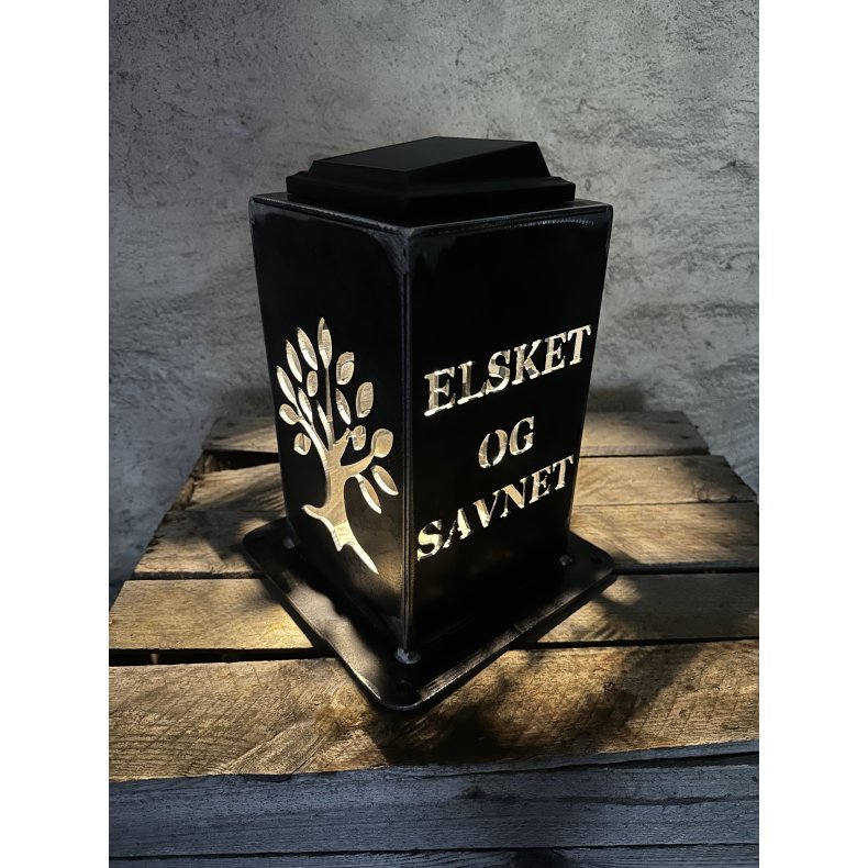 Lanterne med elsket og savnet