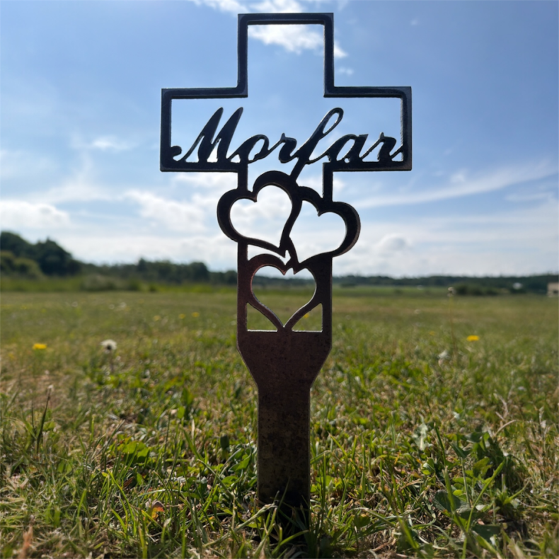 Kors med hjerte "Morfar"